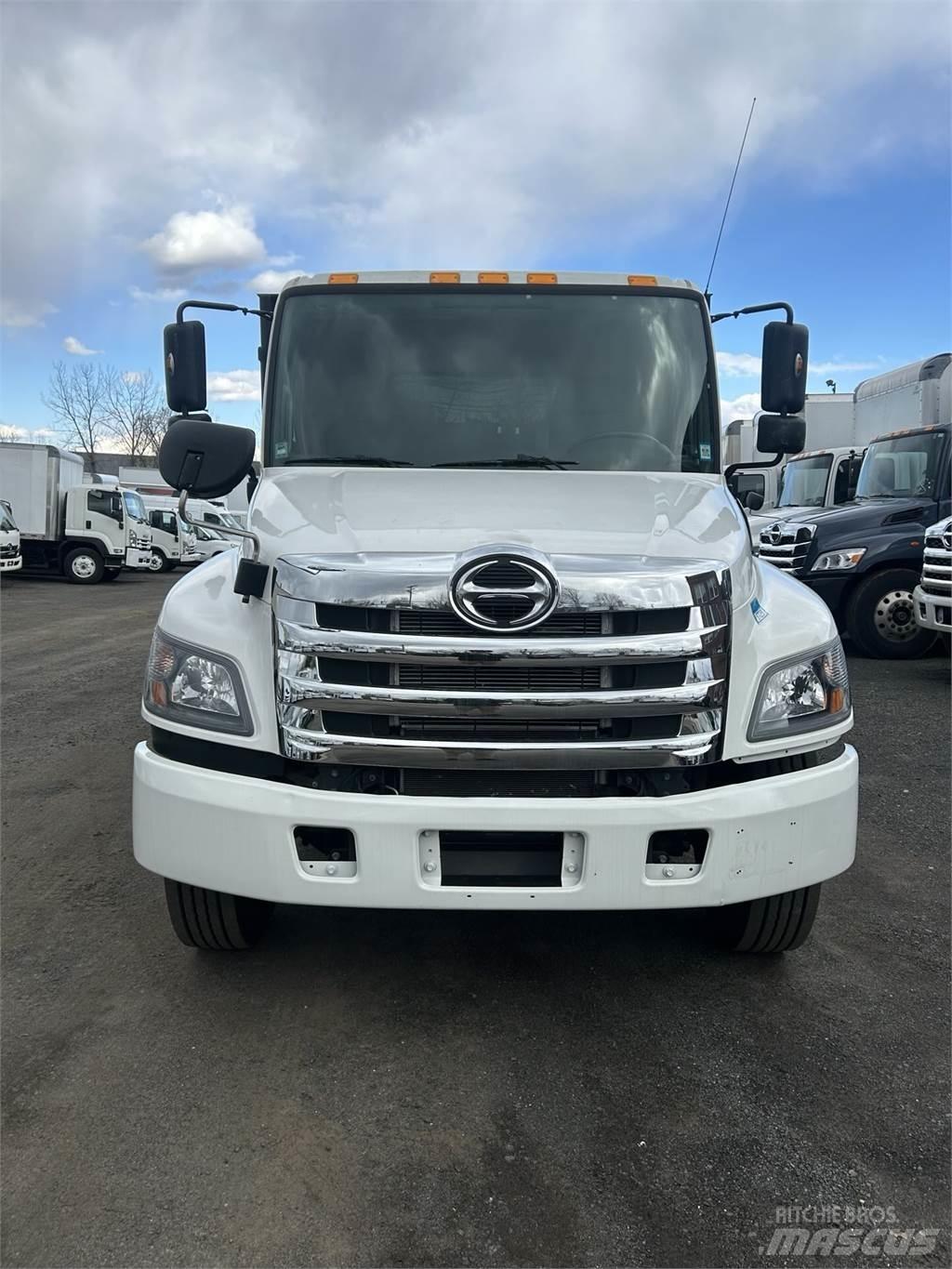 Hino 338 Egyéb
