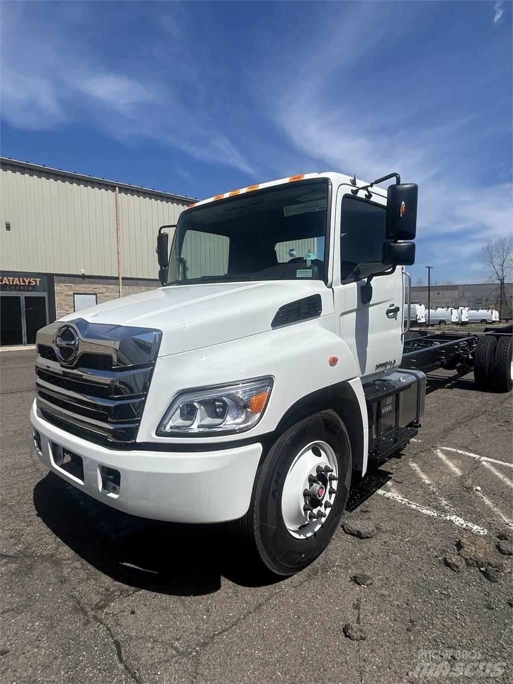 Hino L6 Fülkés alváz