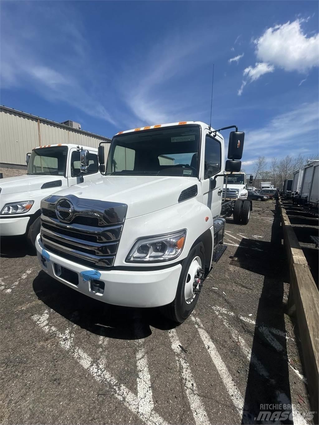 Hino L6 Fülkés alváz