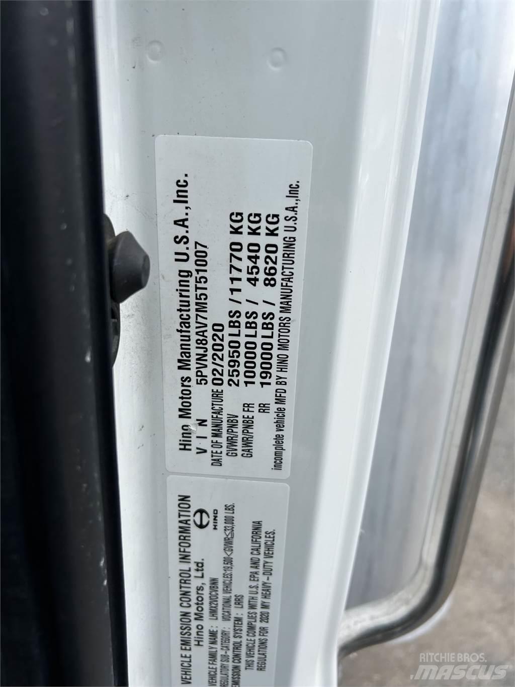 Hino L6 Dobozos teherautók
