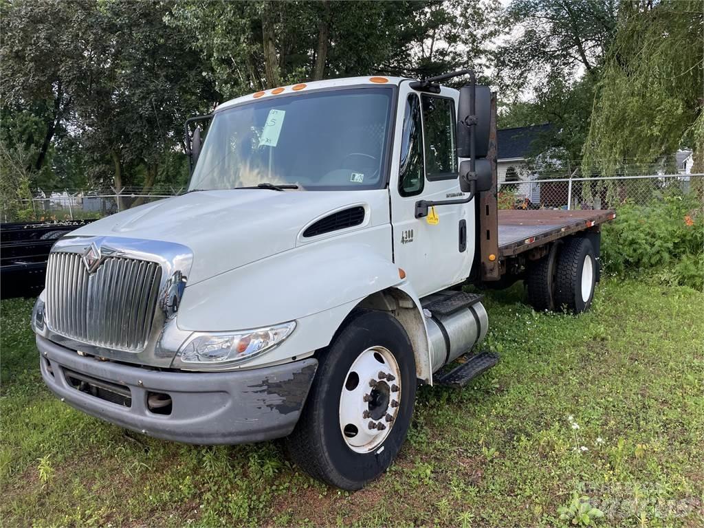 International 4300 Egyéb