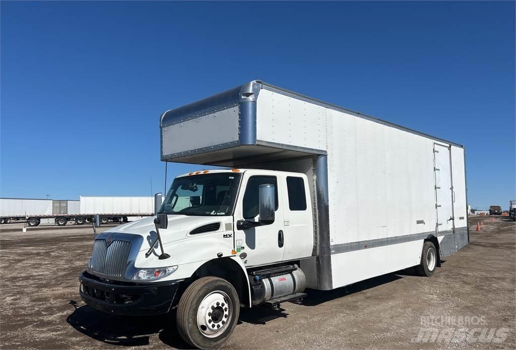 International 4300 Dobozos teherautók