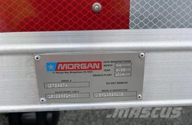 International 4300 Dobozos teherautók