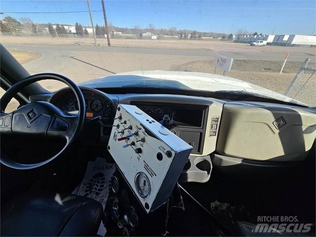 International 7000 Fülkés alváz