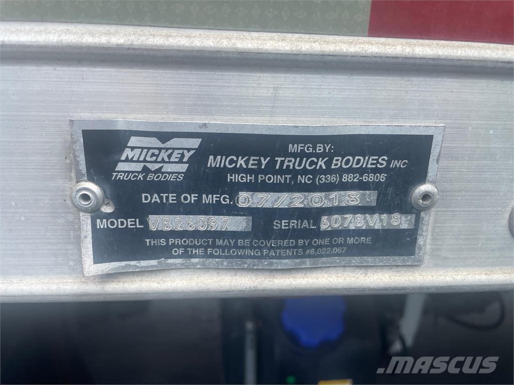 Isuzu FTR Dobozos teherautók