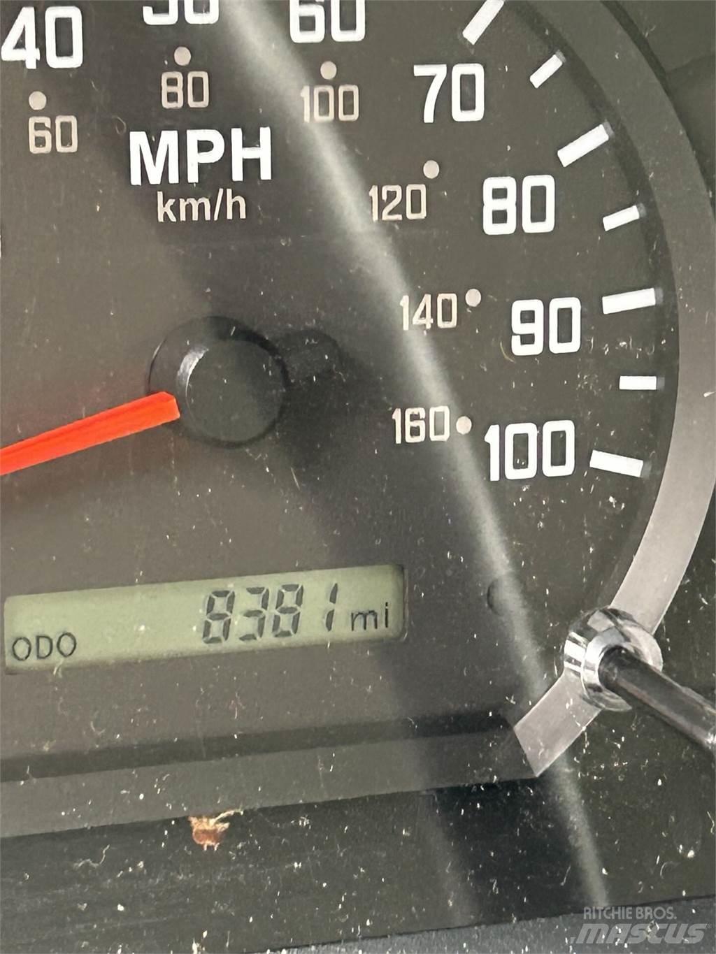 Isuzu NPR HD DC Billenő teherautók