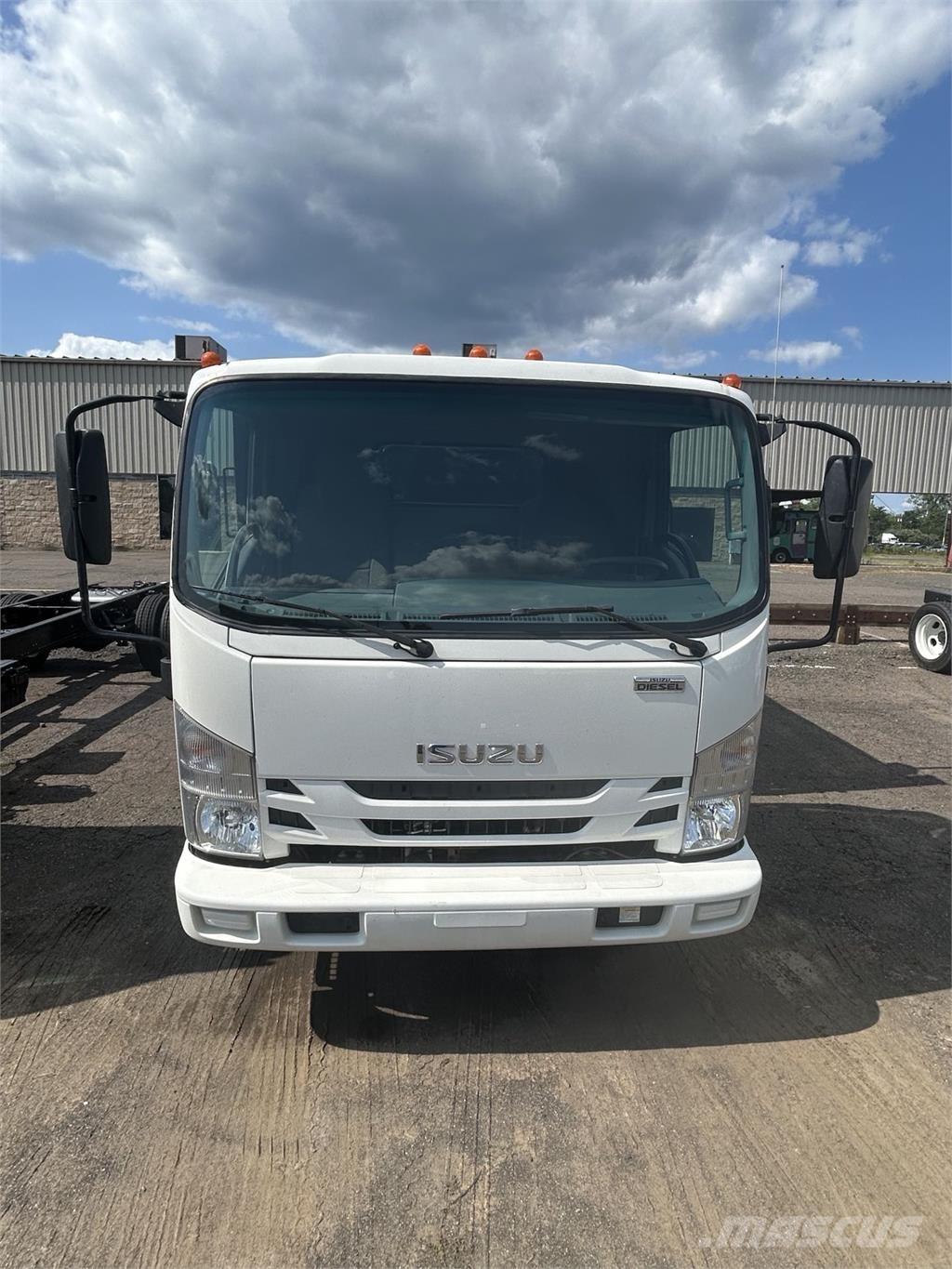 Isuzu NQR Billenő teherautók