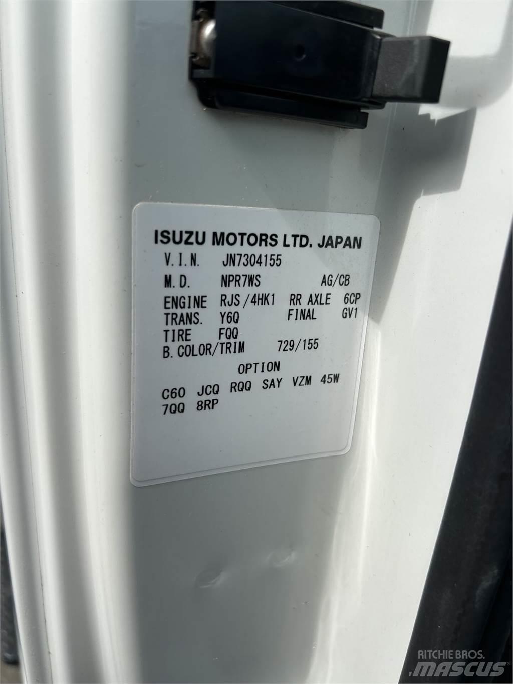 Isuzu NRR DC Dobozos teherautók