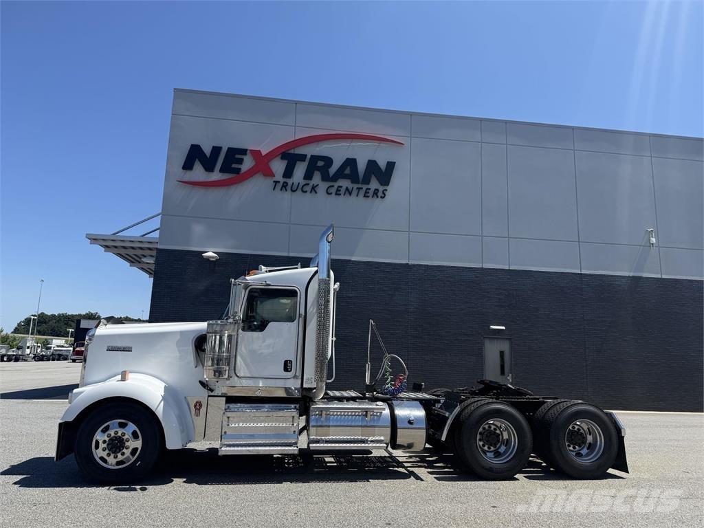 Kenworth W900 Nyergesvontatók