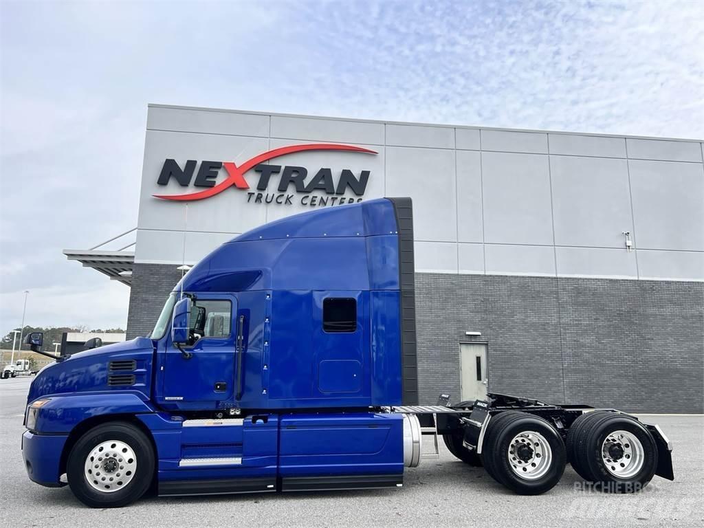 Mack AN64T Nyergesvontatók