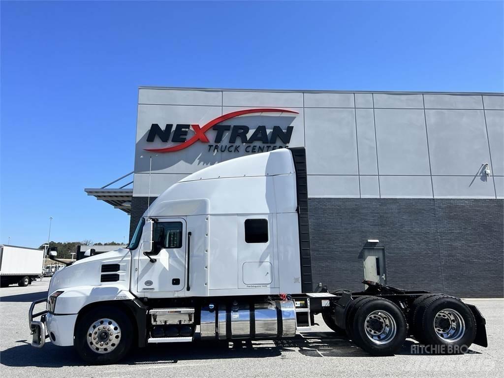 Mack AN64T Nyergesvontatók