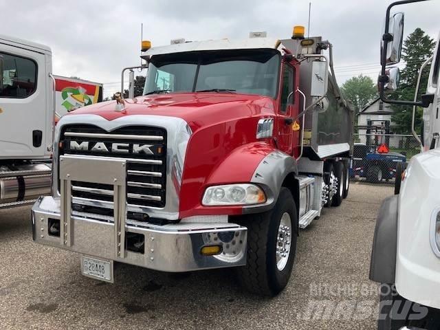 Mack GU800 Fülkés alváz