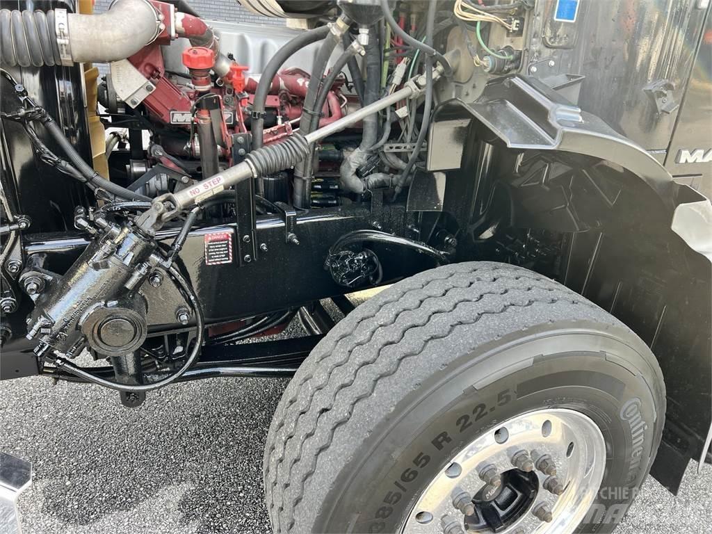 Mack GU813 Egyéb
