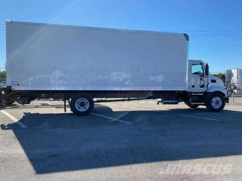 Mack MD6 42R Dobozos teherautók