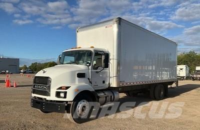 Mack MD642 Dobozos teherautók