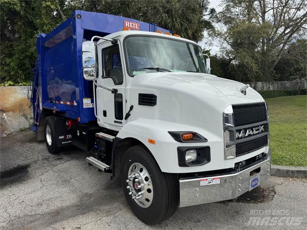 Mack MD7 42R Egyéb