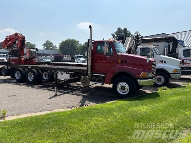 Sterling TRUCK LT9522 Nyergesvontatók