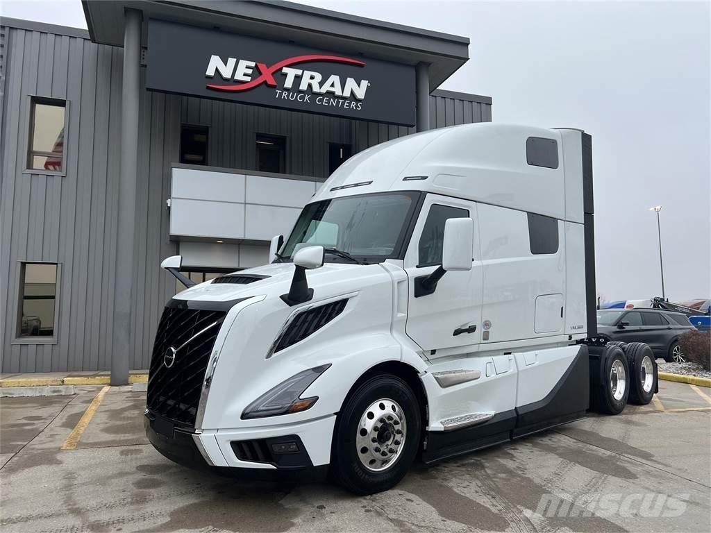 Volvo NEW VNL860 Nyergesvontatók