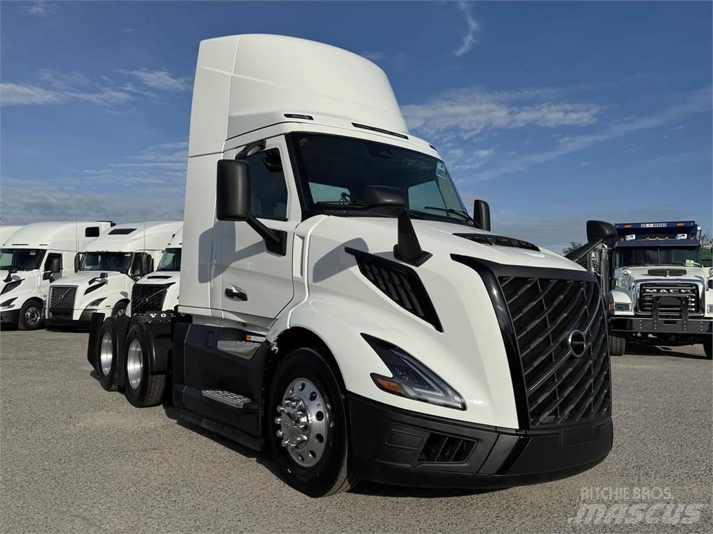 Volvo VNL64T300 Nyergesvontatók