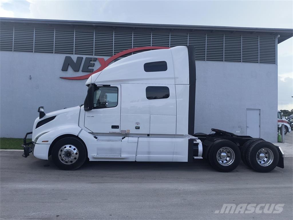 Volvo VNL64T760 Nyergesvontatók