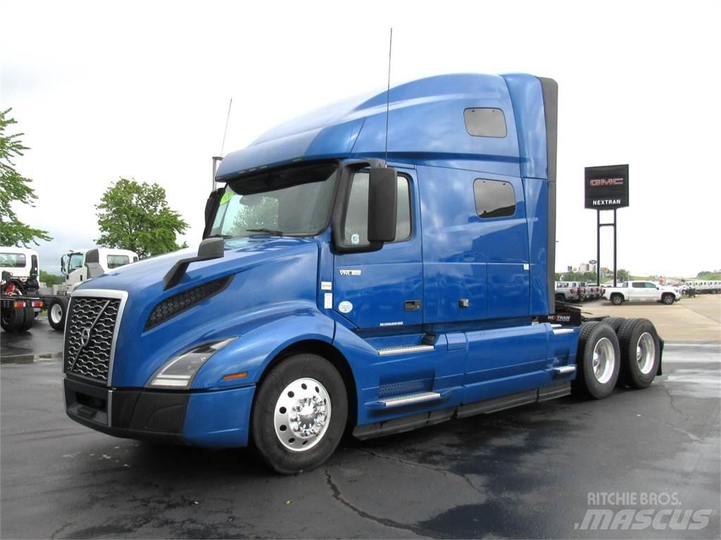 Volvo VNL64T760 Nyergesvontatók