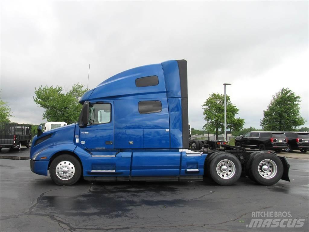 Volvo VNL64T760 Nyergesvontatók