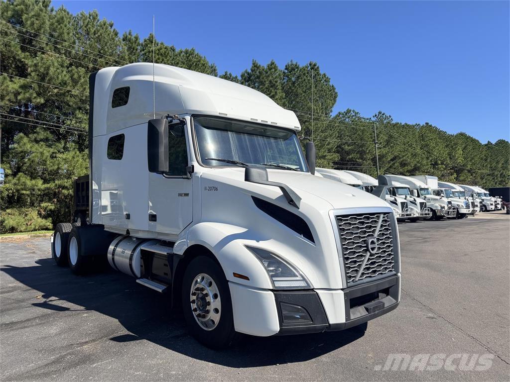Volvo VNL64T760 Nyergesvontatók