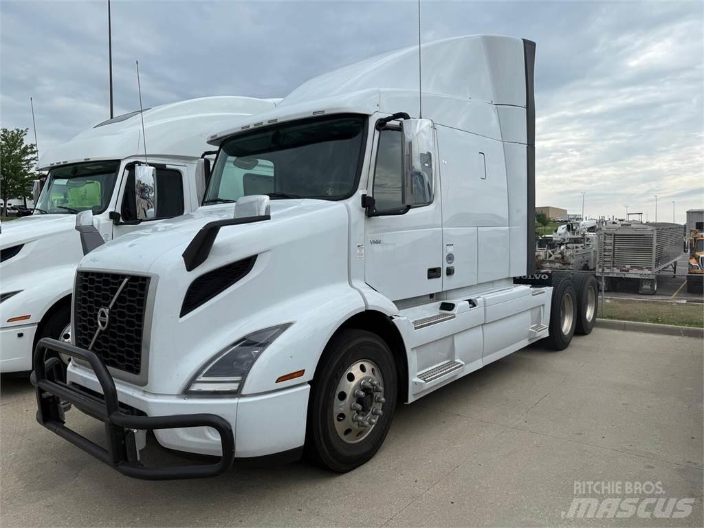 Volvo VNL64T760 Nyergesvontatók
