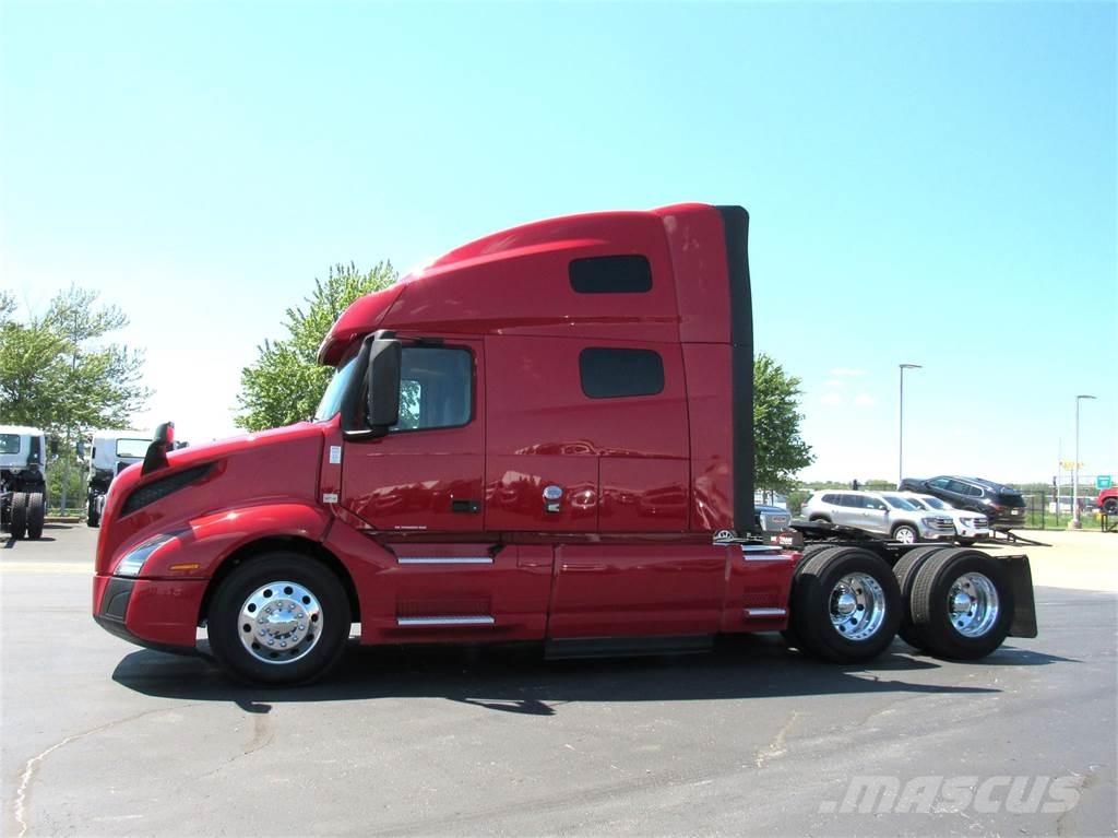 Volvo VNL64T760 Nyergesvontatók