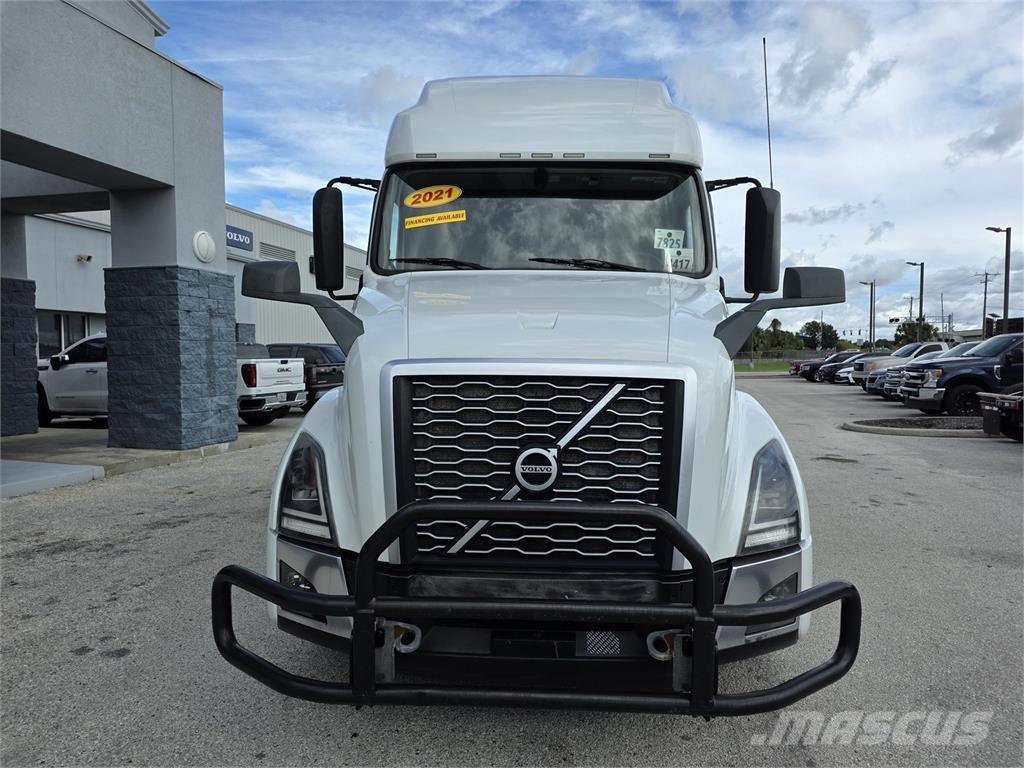 Volvo VNL64T760 Nyergesvontatók