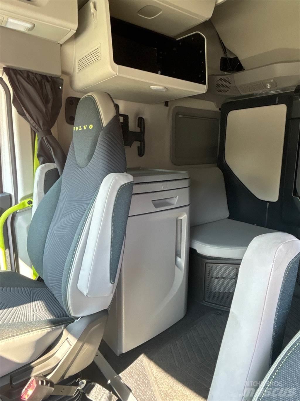 Volvo VNL64T860 Nyergesvontatók