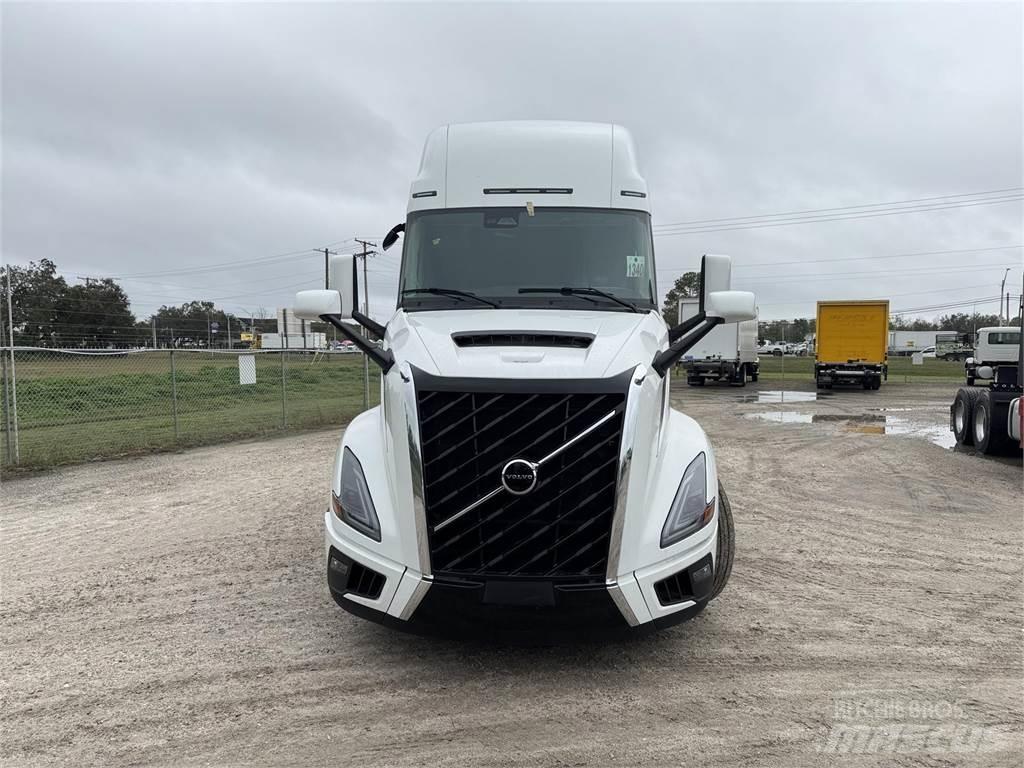 Volvo VNL64T860 Nyergesvontatók
