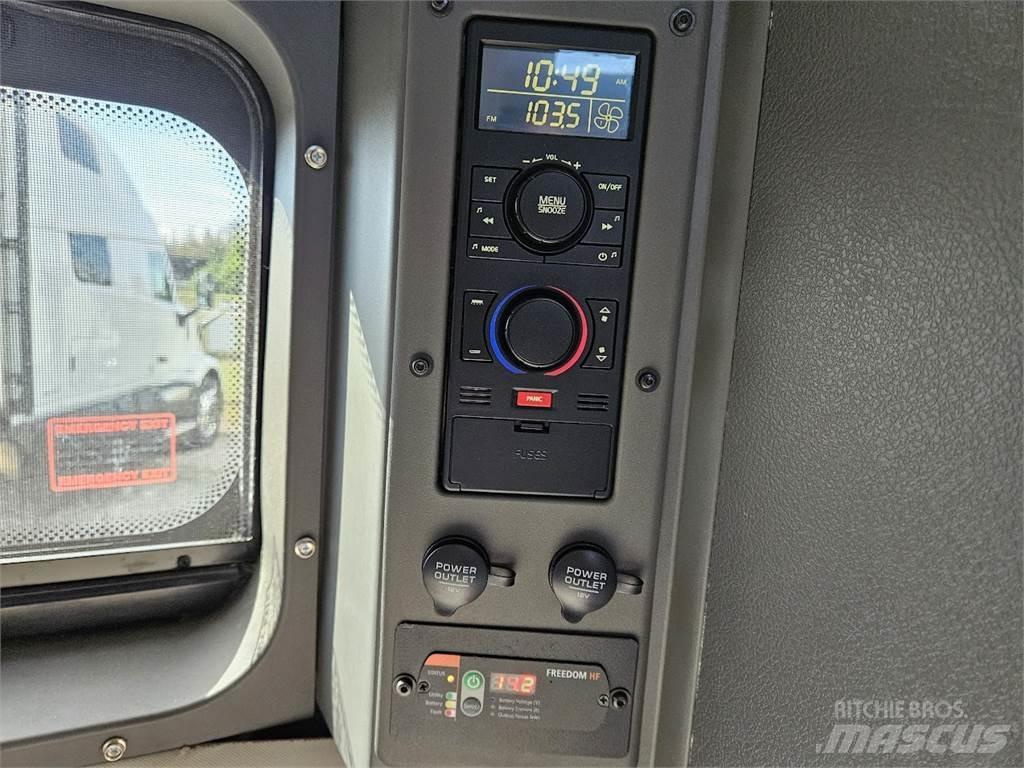 Volvo VNL64T860 Nyergesvontatók