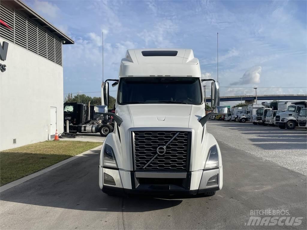 Volvo VNL64T860 Nyergesvontatók