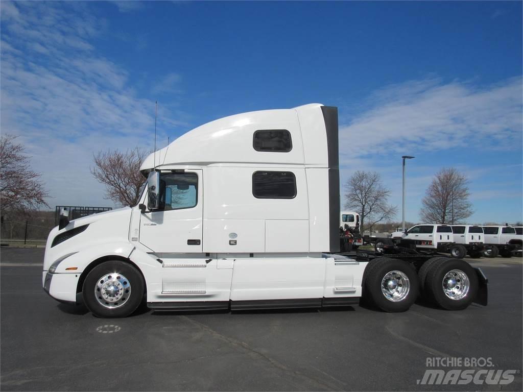 Volvo VNL64T860 Nyergesvontatók