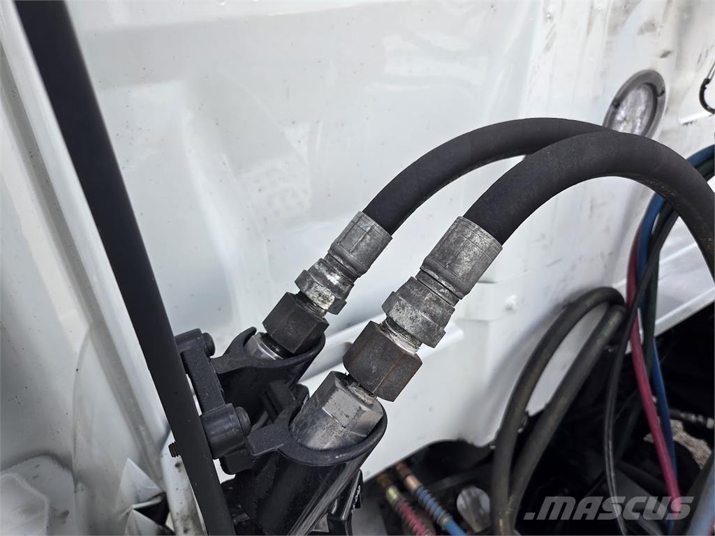 Volvo VNL64T860 Nyergesvontatók
