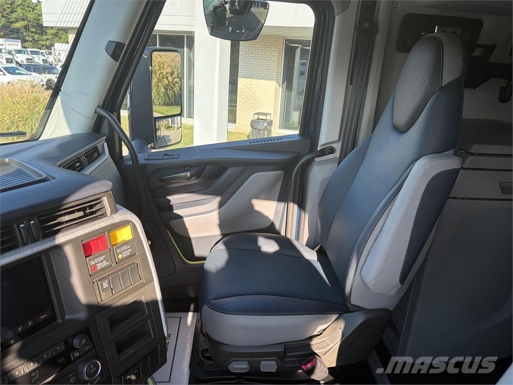 Volvo VNL64T860 Nyergesvontatók