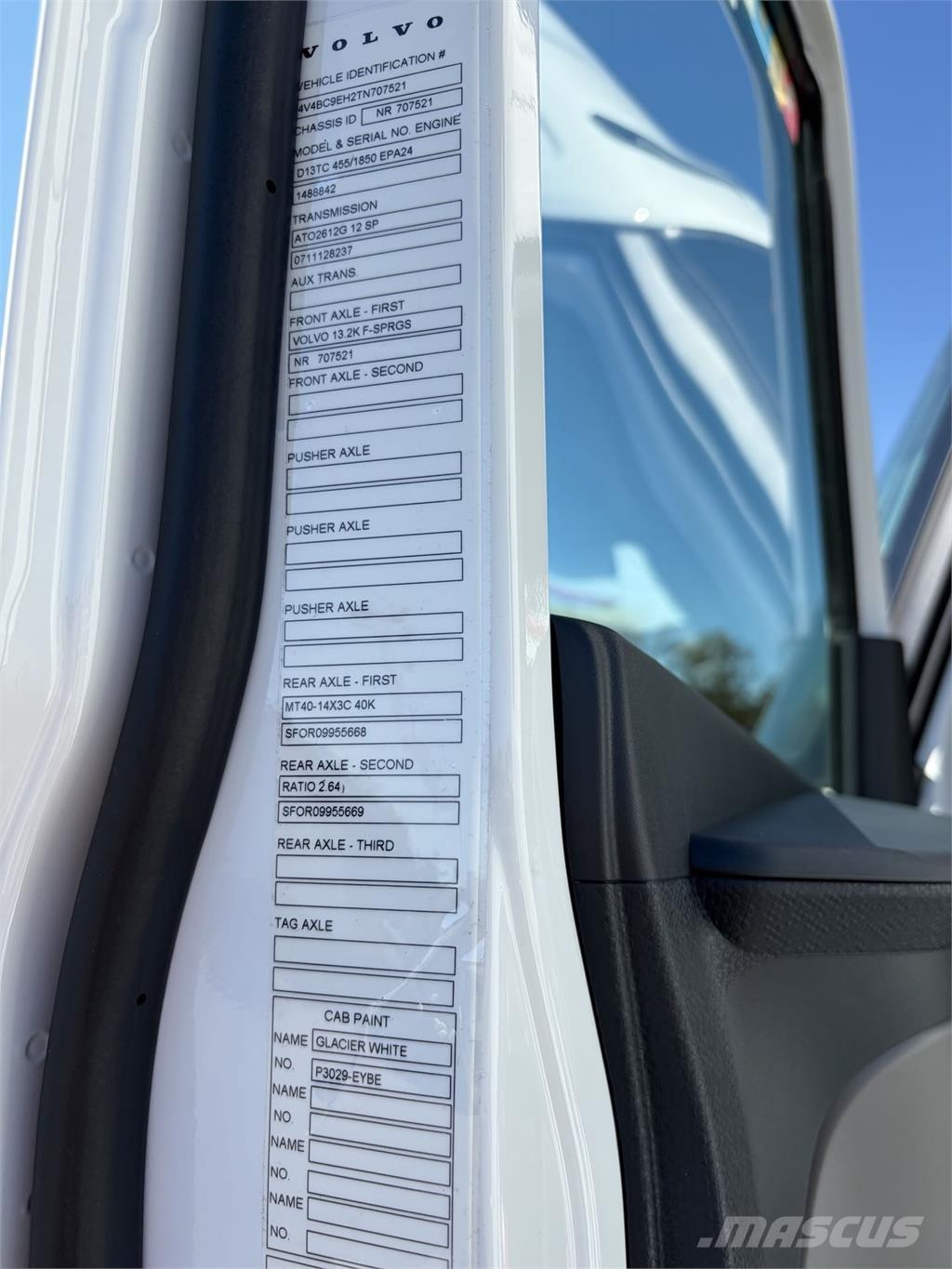 Volvo VNL64T860 Nyergesvontatók