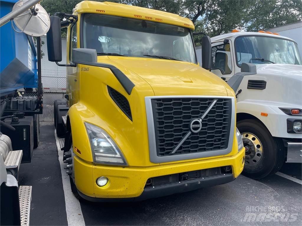 Volvo VNR64T300 Nyergesvontatók