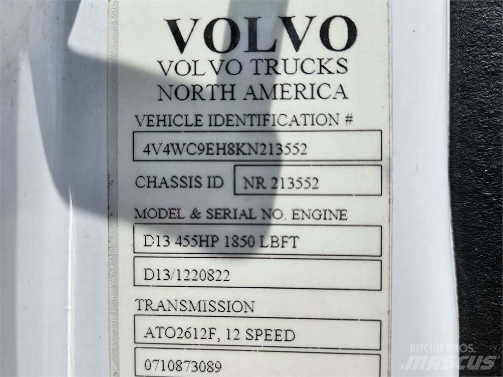 Volvo VNR64T300 Nyergesvontatók