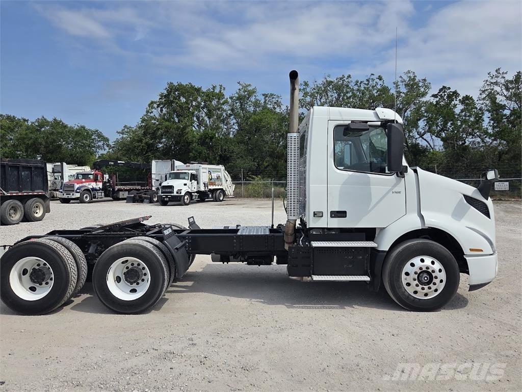 Volvo VNR64T300 Nyergesvontatók