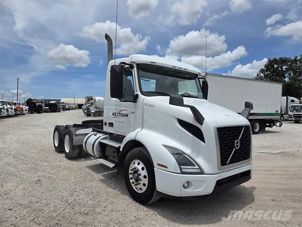 Volvo VNR64T300 Nyergesvontatók