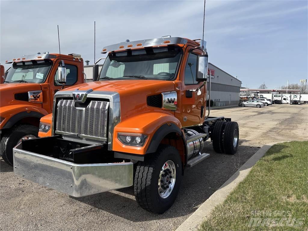 Western Star 47X Egyéb