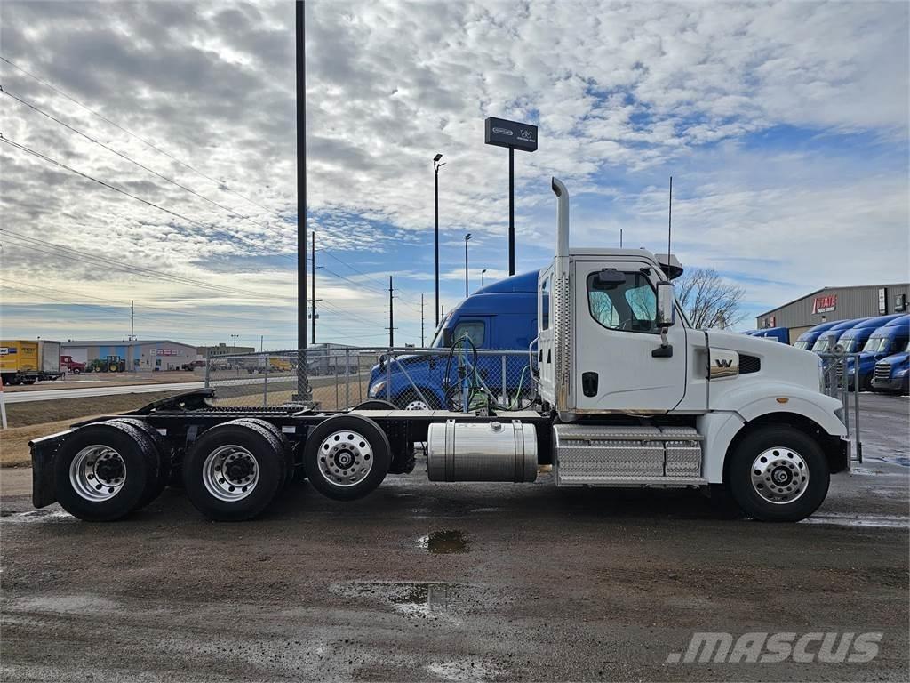 Western Star 49X Fülkés alváz