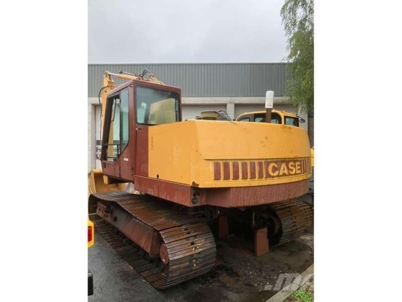 CASE 888CK Gumikerekes kotrók