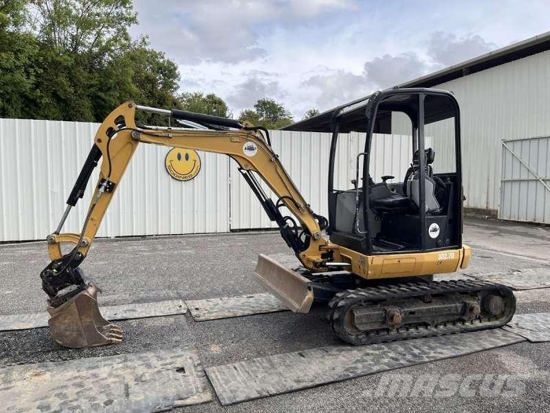 CAT 302.7DCR Mini kotrók < 7t