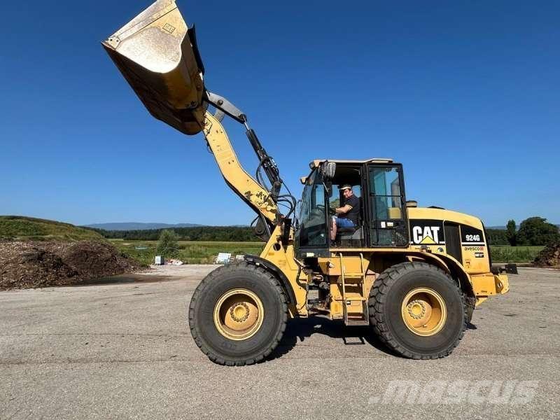 CAT 924G Gumikerekes homlokrakodók