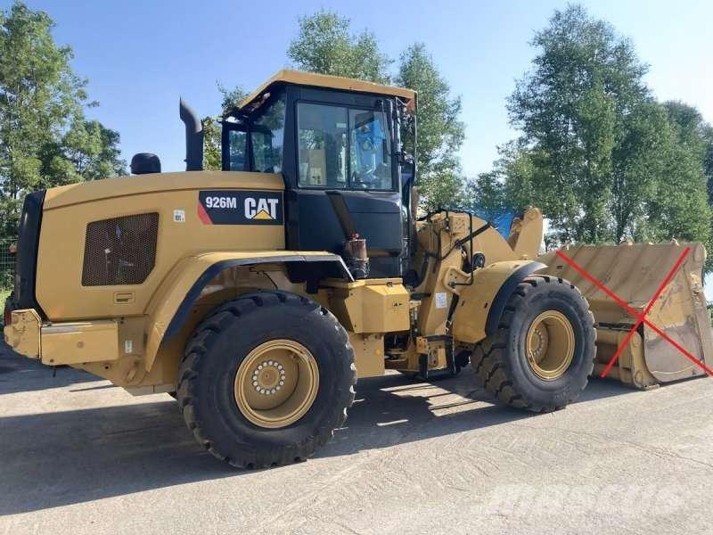 CAT 926M Gumikerekes homlokrakodók