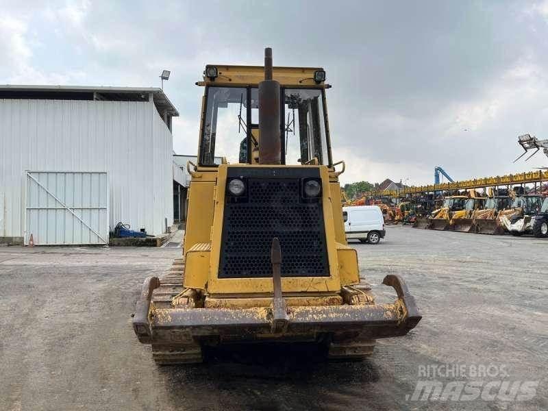 CAT 943 Lánctalpas homlokrakodók