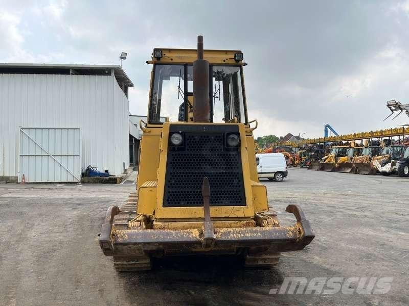 CAT 943 Lánctalpas homlokrakodók